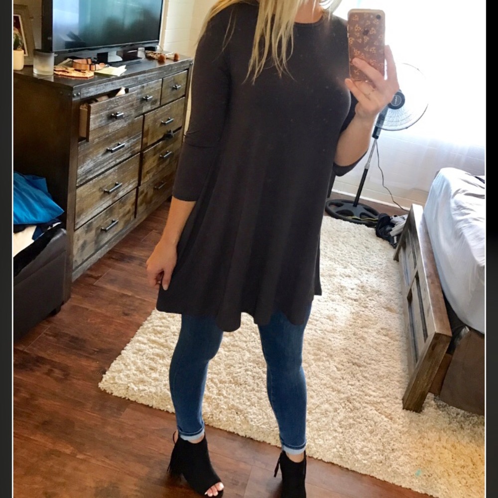 🆕Charcoal Tunic Top
